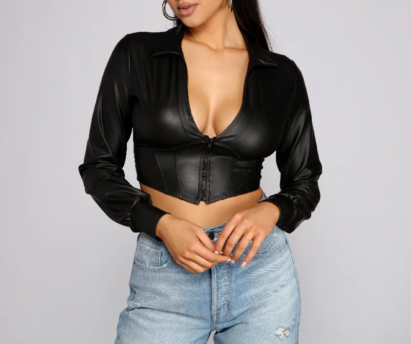 an-edgy-vibe-faux-leather-crop-top-062040868001