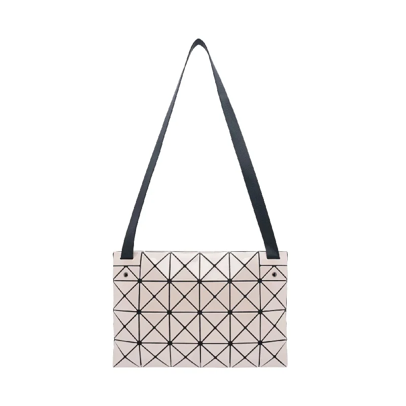 bao-bao-issey-miyake-lucent-basic-large-crossbody-600039211bge