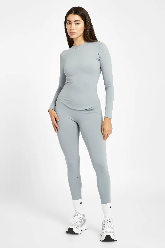 base-sculpting-long-sleeve-top-misty-blue