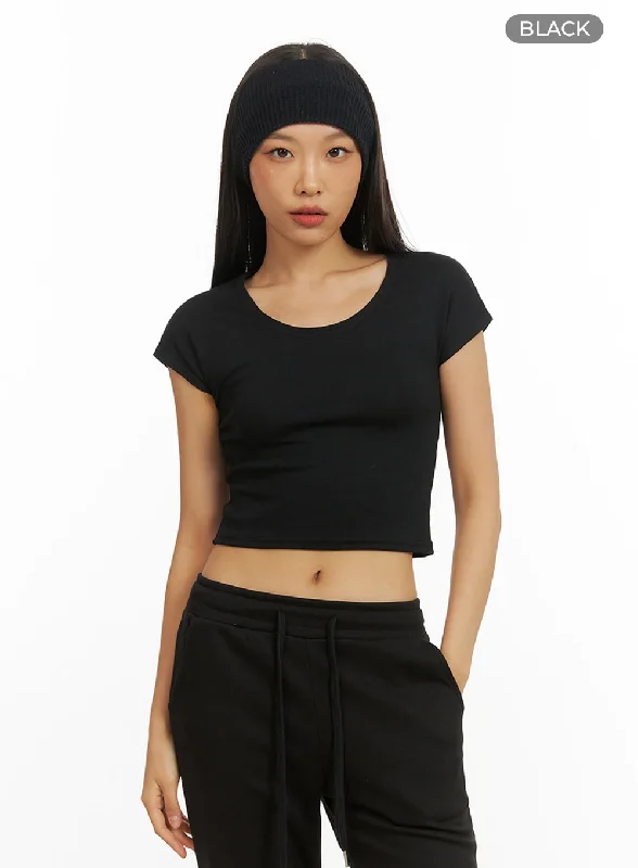 basic-crop-u-neck-top-iy422