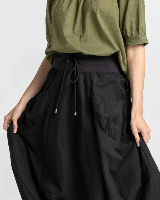 boom-shankar-guru-skirt-black