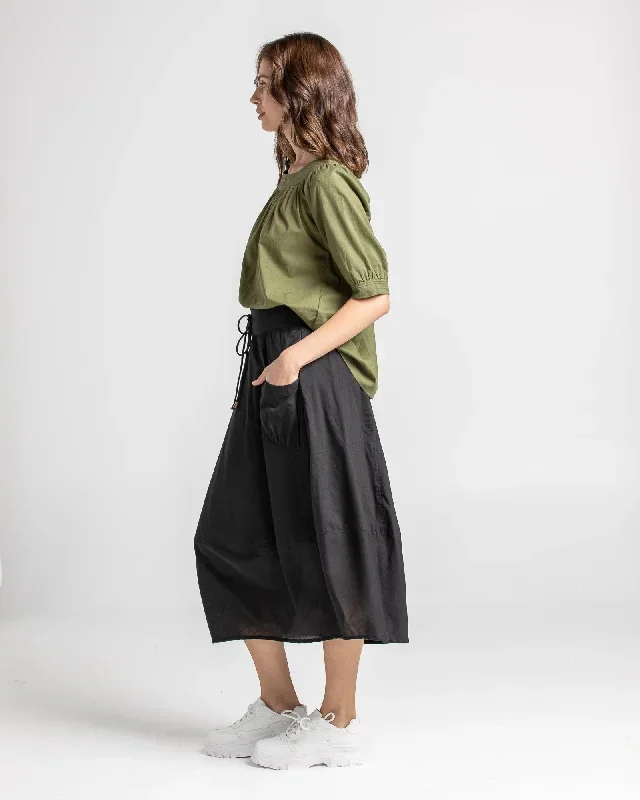 boom-shankar-guru-skirt-black