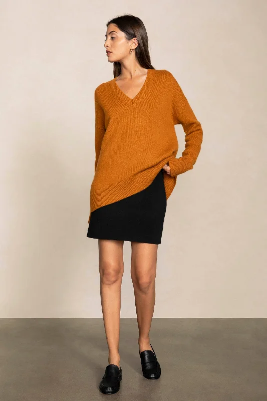 BROOKE V-NECK CASHMERE SWEATER