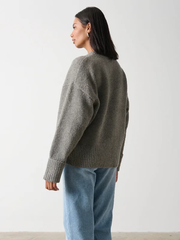 camille-oversized-borg-jumper-charcoal