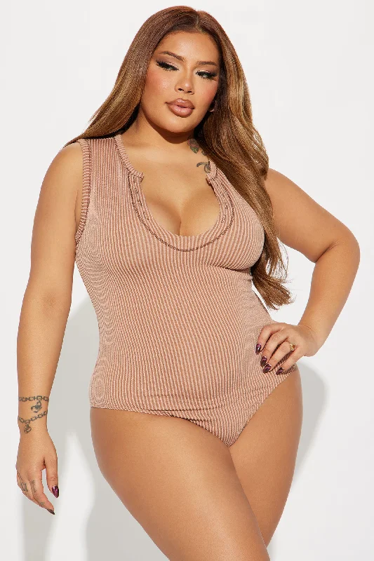 chelsea-ribbed-bodysuit-taupe