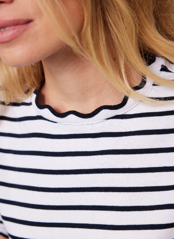 cream-striped-scallop-trim-t-shirt