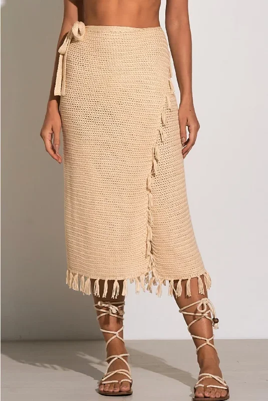 crochet-wrap-skirt-in-brown-1