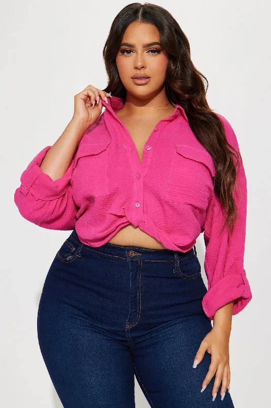 deja-twist-front-cropped-gauze-shirt-hot-pink