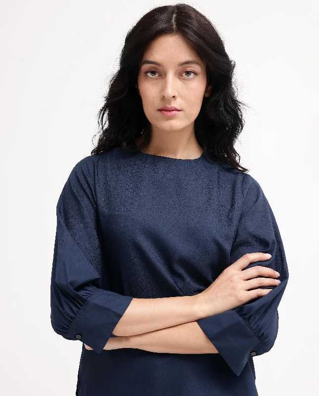 elara-womens-top-navy