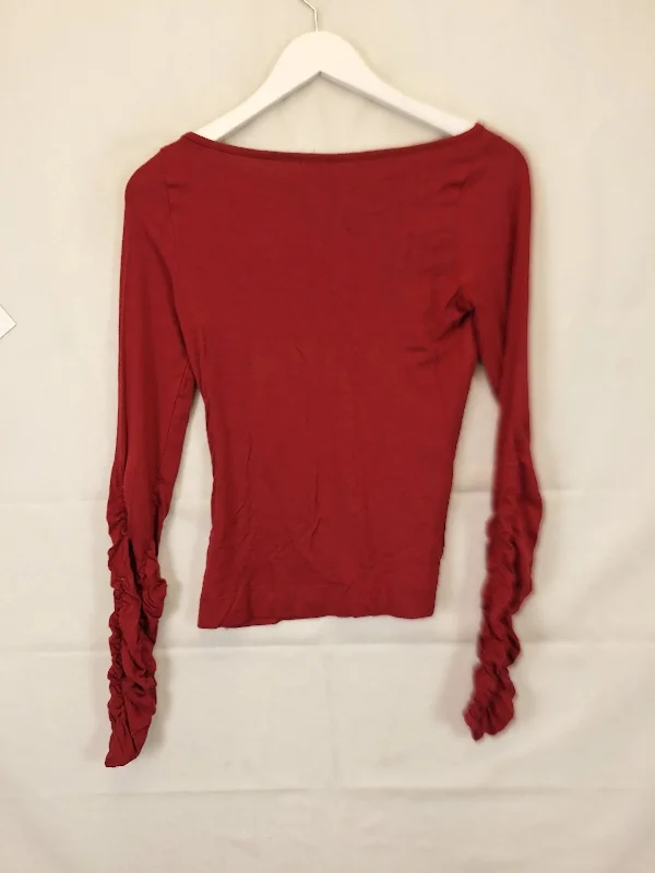 endless-ruched-sleeve-burgundy-top-size-m-b035-494-rd