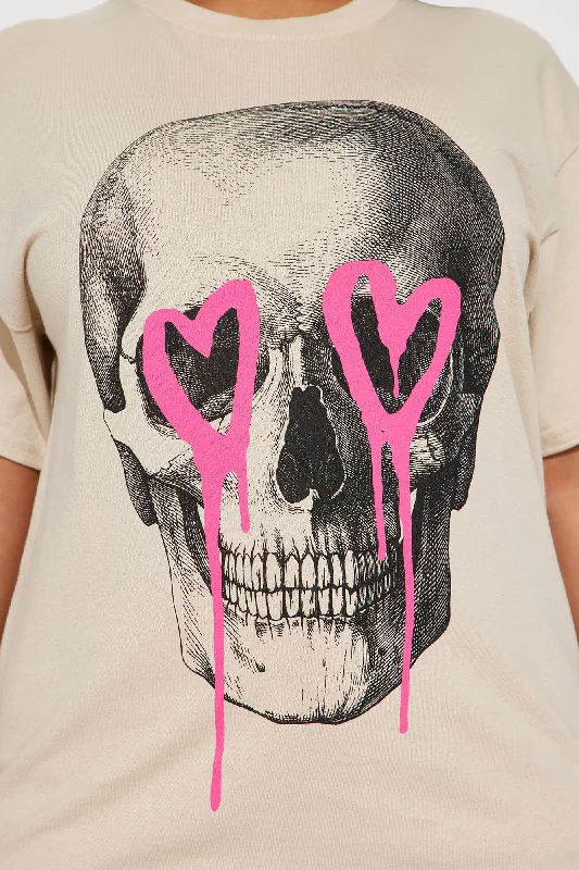 eternal-love-skull-tshirt-sand