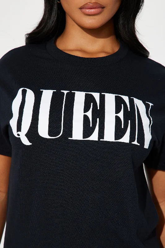 fit-for-a-queen-tee-black