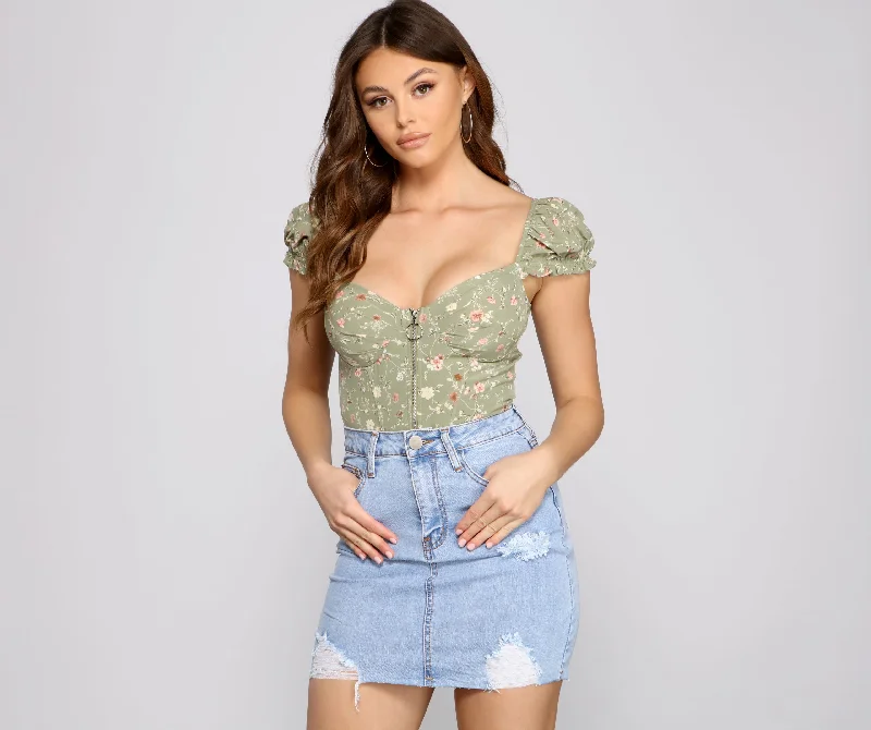 flirtatious-floral-corset-crop-top-060031242300