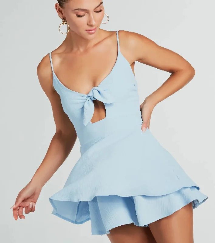 flirty-look-tie-front-ruffled-romper-064030371041