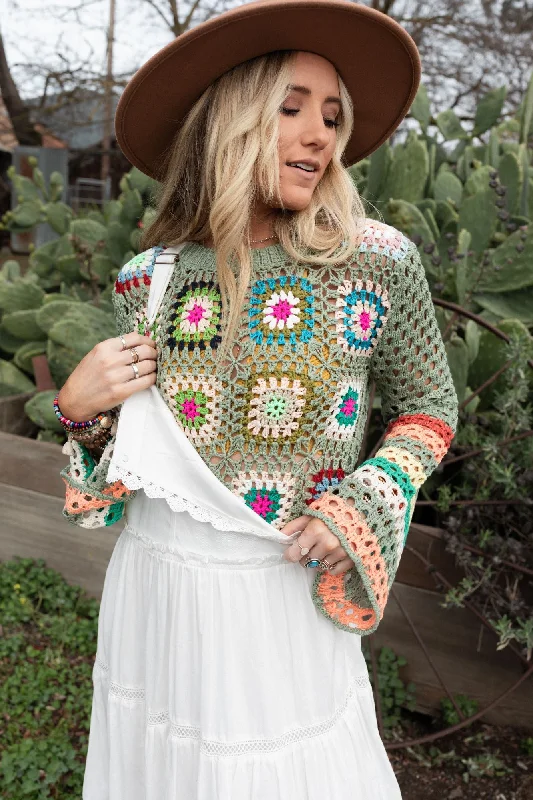 flower-drops-crochet-sweater-sage