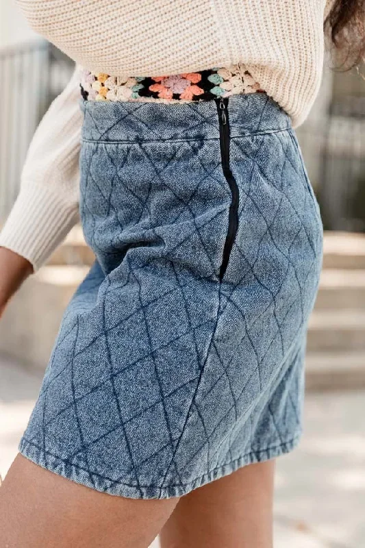 greatest-way-quilted-chambray-mini-skirt