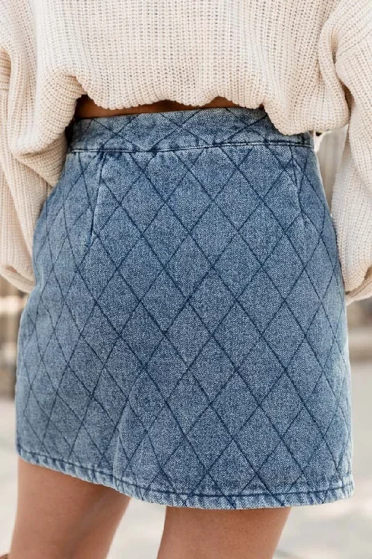 greatest-way-quilted-chambray-mini-skirt