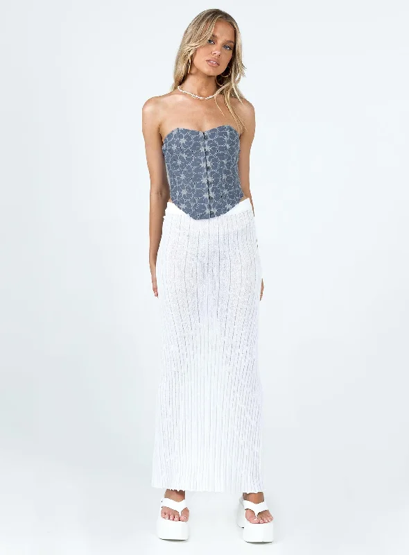 in-the-moment-strapless-top-blue-white