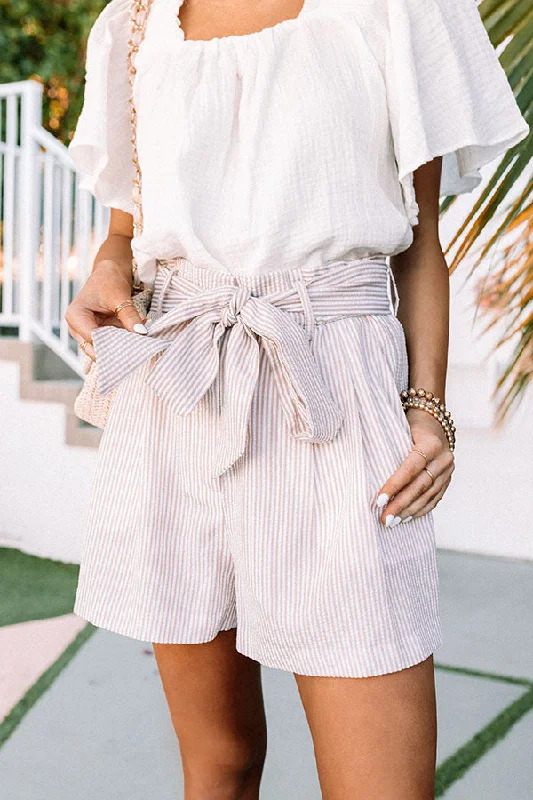 marina-smiles-high-waist-seersucker-shorts-in-iced-latte