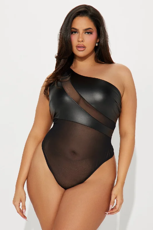 on-your-mind-one-shoulder-bodysuit-black