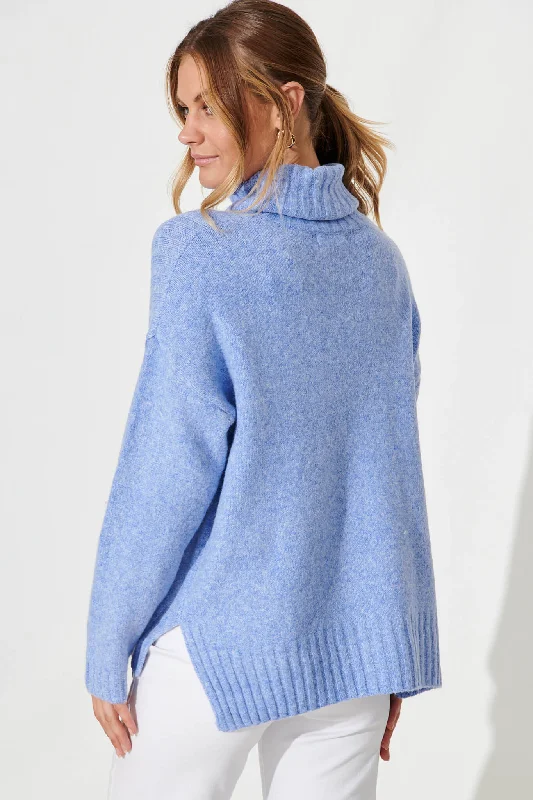 otto-knit-in-light-blue-wool-blend