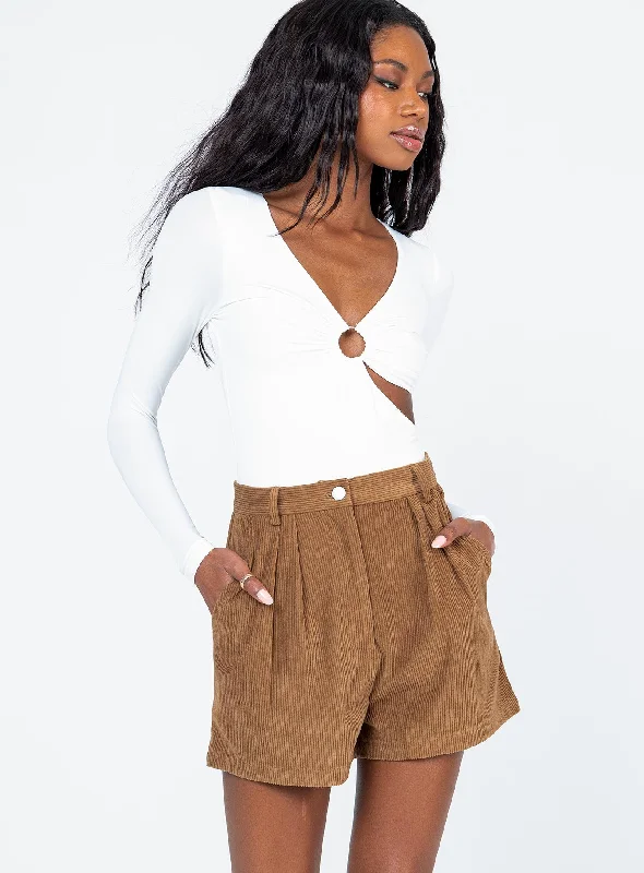 rhanni-shorts-brown