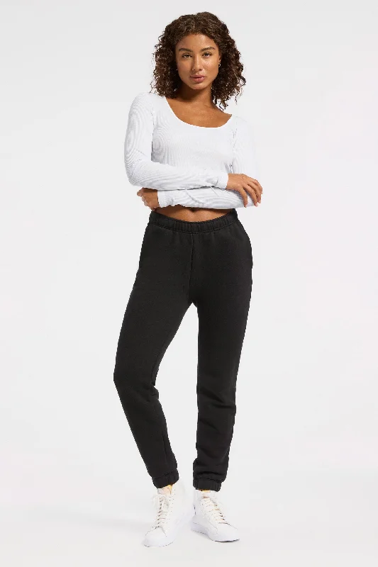 rivington-ribbed-ls-scoop-neck-crop-top-white