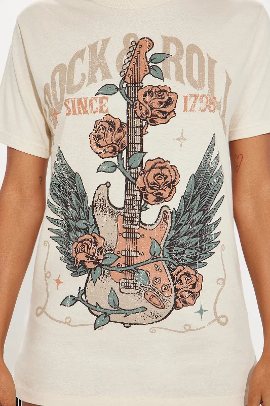 rock-roses-graphic-tee-cream