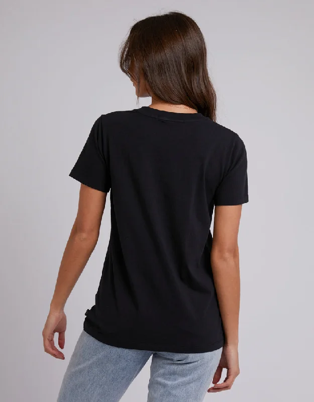 silent-theory-layering-tee-black