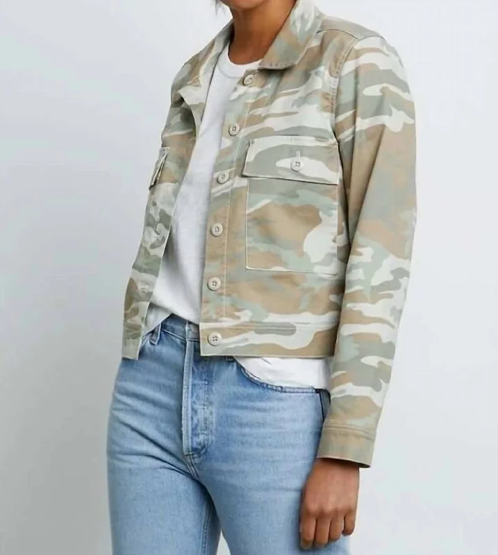 steffi-camo-jacket-in-light-sage-camo