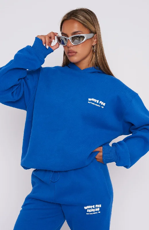 the-main-season-oversized-hoodie-electric-blue