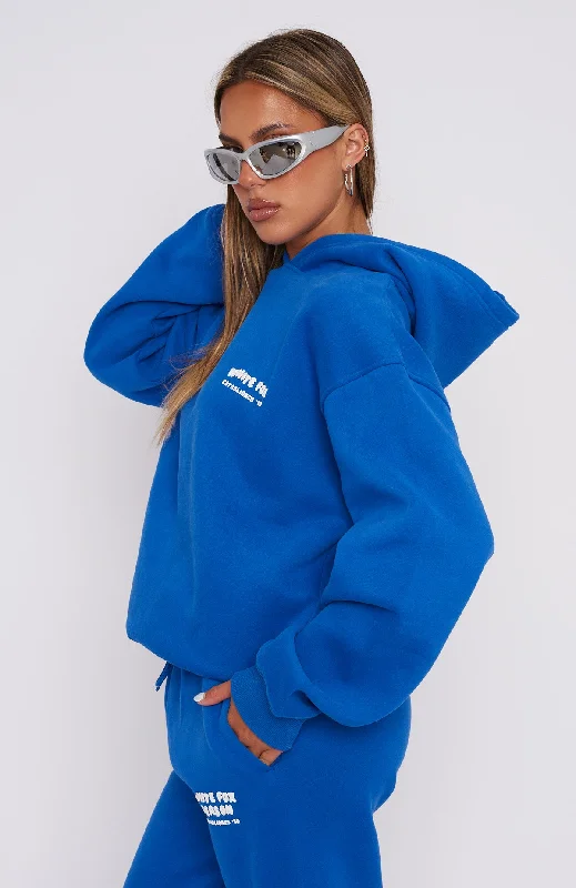 the-main-season-oversized-hoodie-electric-blue