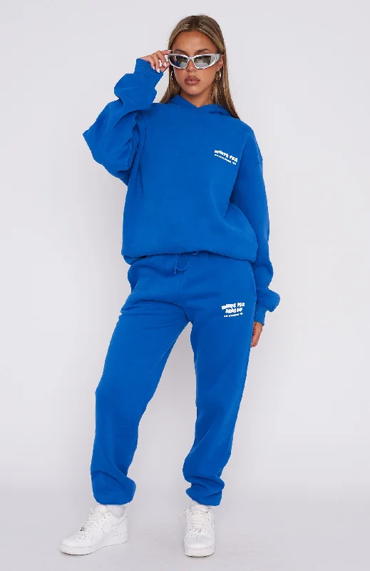 the-main-season-oversized-hoodie-electric-blue