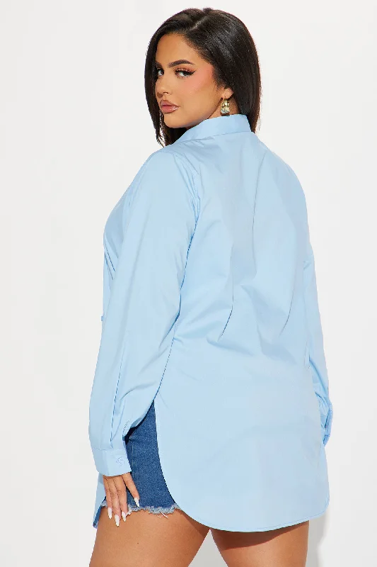 tres-chic-poplin-shirt-blue