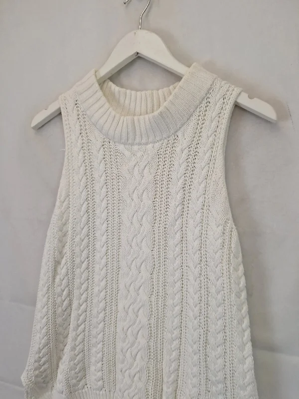 viktoria-and-woods-sleeveless-cable-knit-hi-low-vest-size-8-b003-2346-wh