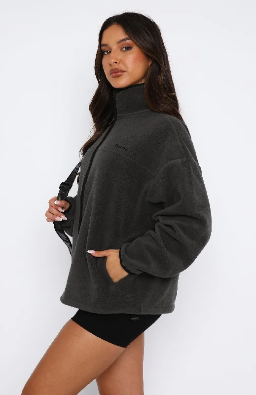 well-known-fleece-jacket-charcoal